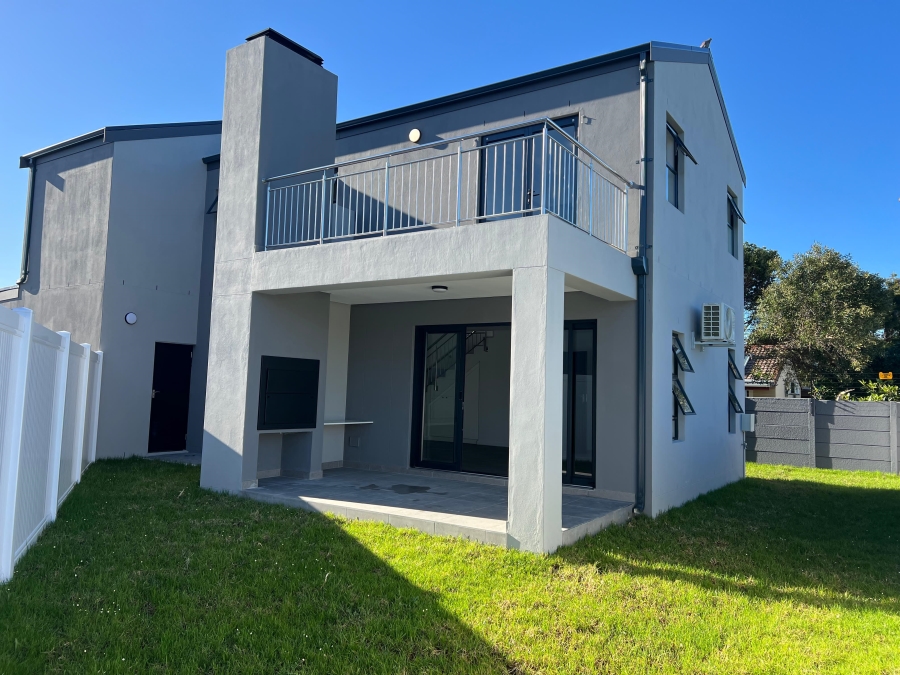 3 Bedroom Property for Sale in Strand South Western Cape